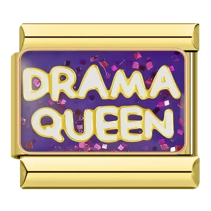Amuleto Reina del Drama